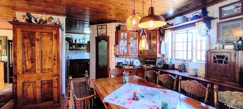 6 Bedroom Property for Sale in Kraaibosch Western Cape